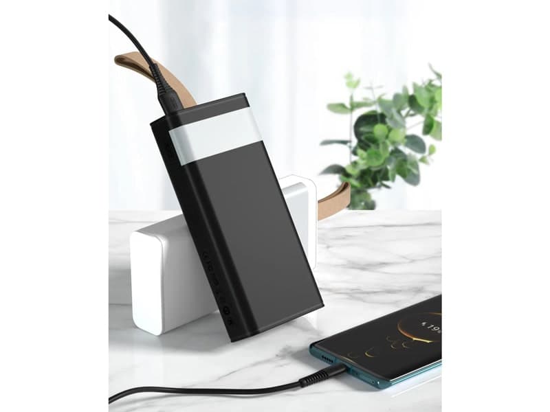 מטען נייד XO PR130 40,000mAh QC3.0 שחור