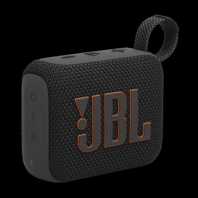 תקריב של רמקול ה-JBL Go 4 בצבע שחור, המציג את הלולאה המשולבת לנשיאה נוחה.