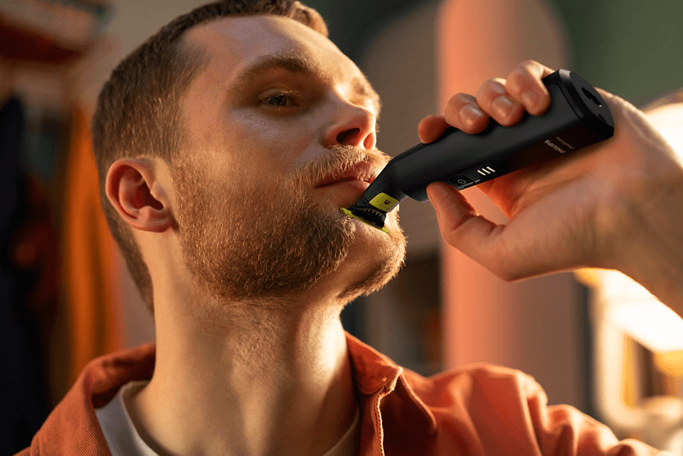 מכונת תספורת Philips OneBlade Pro QP6541/15 פיליפס