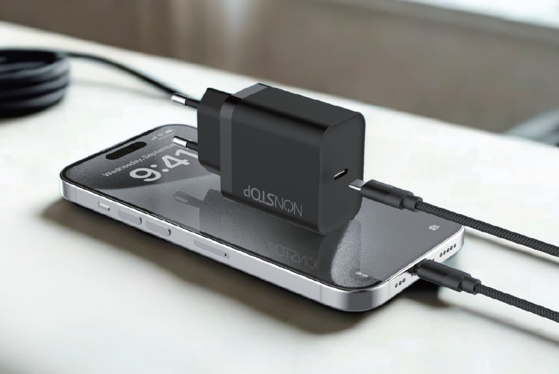 מטען קיר שחור NONSTOP PowerLine PD 20W+כבל USB-C to Lightning